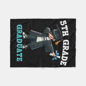 Funny 5th Grade Boys Abschluss Grad Dabbing Cl of Fleecedecke (Vorderseite (Horizontal))