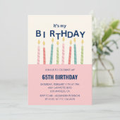 Funny 65. Geburtstag Einladungen Geburtstag Candle (Stehend Vorderseite)