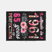 Funny 65 Years Old Made In 1961 Floral 65th Birthd Fleecedecke (Vorderseite (Horizontal))