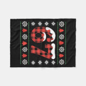 Funny 67 Buffalo Plaid Christmas Snow Ugly Sweater Fleecedecke (Vorderseite (Horizontal))