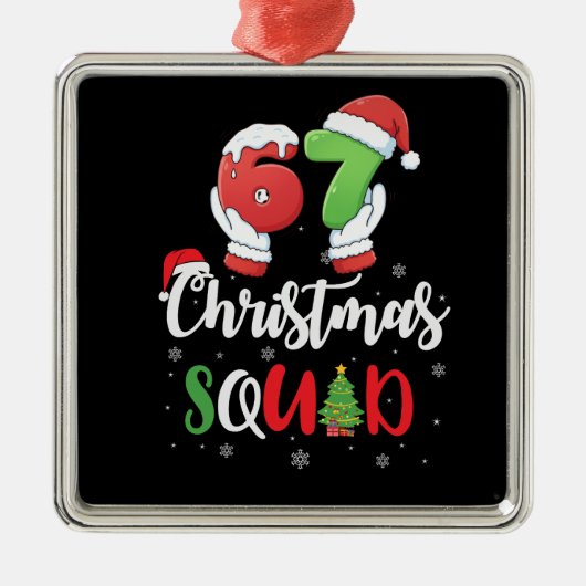 Funny 67 Six Seven Brianrot Christmas Squad Ornament Aus Metall (Vorne)