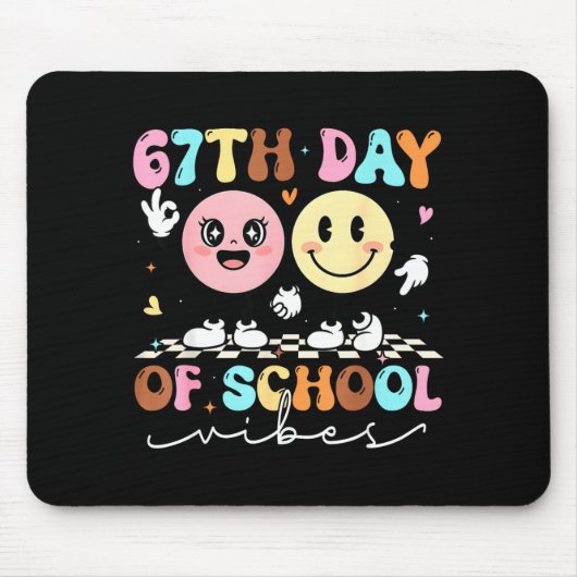 Funny 67th Day Of School Vibes Smile Face Boy Girl Mousepad (Vorne)