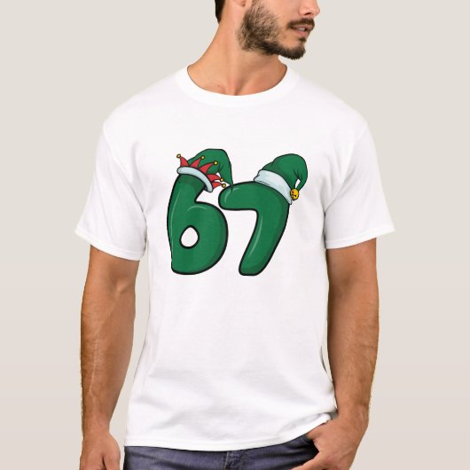 Funny 6 7 Elves Hat Christmas T-Shirt (Vorderseite)