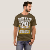 Funny 70th Birthday BDay Gift Saying Age 70 T-Shirt (Vorne ganz)