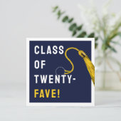 Funny Abschluss 2025 Karte (Stehend Vorderseite)