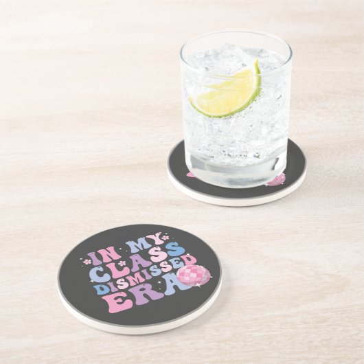 Funny Abschluss in meiner Klasse entlassen Zeitalt Getränkeuntersetzer (Seite)