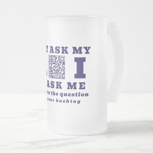 Funny AI Tech Specialist Personalized QR Code Blue Mattglas Bierglas (VorderseiteRechts)