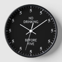 Funny Alcohol Lovers Barkeeper Pub Bar Clock