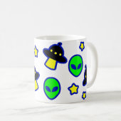 Funny Alien Head UFO Stars Muster Cartoon Comic Kaffeetasse (VorderseiteRechts)
