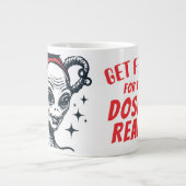 Funny alien hypodermic needle dose of reality Jumbo-Tasse (Vorderseite)