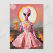 Funny Alien Lady mit Orange Juice Burning Wüste Postkarte (Vorderseite)