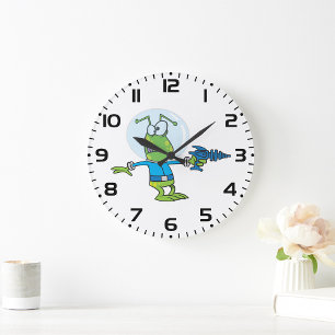Funny Alien mit Ray Gun Sci-Fi Space Invader Große Wanduhr