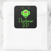 Funny Alien Monster Quadratischer Aufkleber (Tasche)