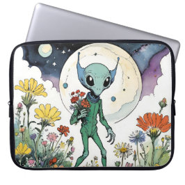 Funny Alien Picking Flowers With Full Moon Laptopschutzhülle