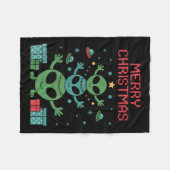 Funny Alien Trio Merry Ugly Christmas Santa Hat Xm Fleecedecke (Vorderseite (Horizontal))
