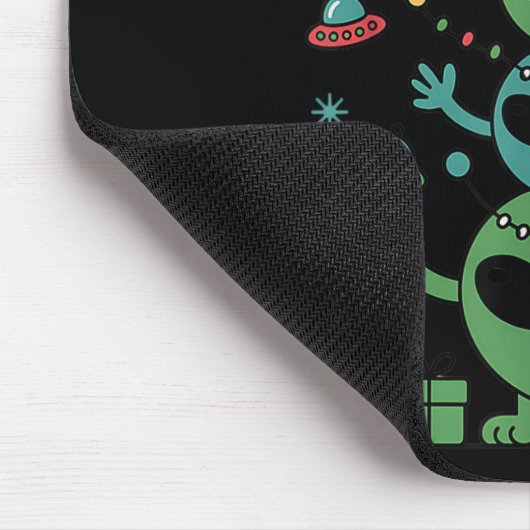 Funny Alien Trio Merry Ugly Christmas Santa Hat Xm Mousepad (Ecke)