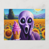 Funny Alien with Melmeling Ice Cream Imitats Van G Postkarte (Vorderseite)