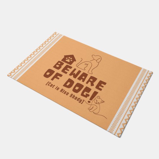 Funny and Humorous Welcome Matts | Hüten Sie sich  Fußmatte (Schrägansicht)