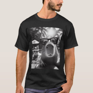 Funny Animal Swimming Pool Capybara Selfie mit Ca T-Shirt
