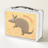 Funny armadillo Happy Cartoon Illustration Metall Brotdose (Rückseite)