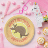 Funny armadillo personalisierter Cartoon Geburtsta Pappteller (Party)