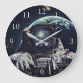 Funny Astronaut Kurzhaarkatze im Weltraum Große Wanduhr (Vorderseite)