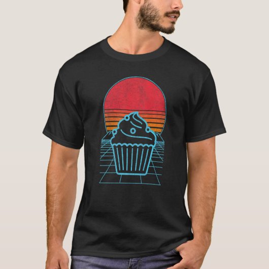 Funny Baking Cupcake Baker Cupcake 80er 90s Retro T-Shirt (Vorderseite)