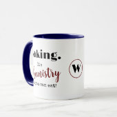 Funny Baking Es ist Chemistry Monogram Tasse (Vorderseite Links)