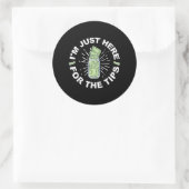 Funny Barkeeper Just Runder Aufkleber (Tasche)