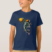 Funny Basketball Astronaut Space Planet T-Shirt (Vorderseite)