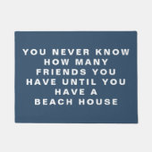 Funny Beach House Freunde Zitat bearbeitbaren Text Fußmatte (Vorderseite)