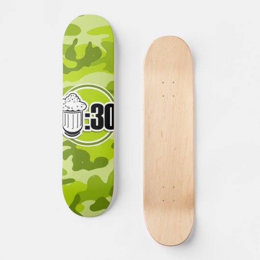 Funny Beer : 30, hellgrüne Camouflage, Tarnung Skateboard (Vorderseite)