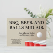 Funny Beer Pong BBQ Birthday Bachelor Party Einladung (Stehend Vorderseite)