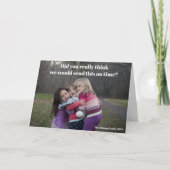 Funny Belated Weihnachtsfamilie Foto geklappt Feiertagskarte (Vorderseite)