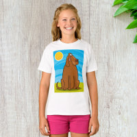Funny Big Brown Hund sitzt in der Sonne