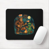 Funny Bigfoot Alien Grillen Campfire 4. Juli Ameri Mousepad (Mit Mouse)