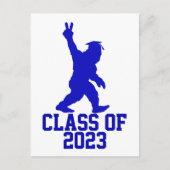 Funny Bigfoot Class von 2023 - Abschluss 2023 Postkarte (Vorderseite)
