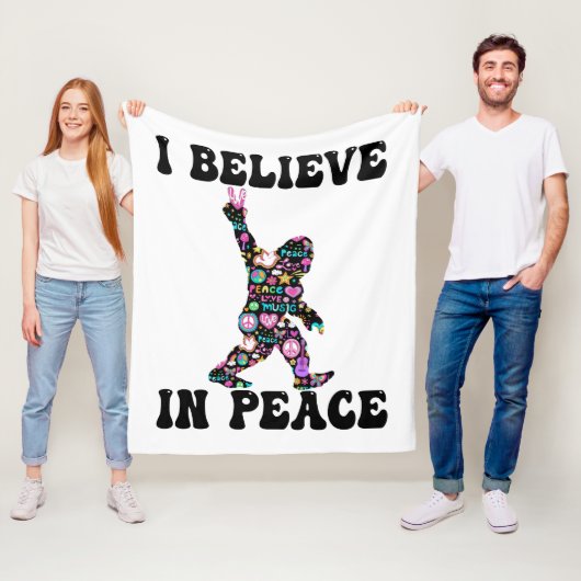 Funny Bigfoot Ich glaube an den Frieden Fleecedecke (Beispiel)