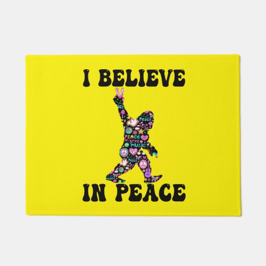 Funny Bigfoot Ich glaube an den Frieden Fußmatte (Vorderseite)