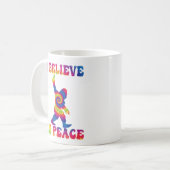 Funny Bigfoot Ich glaube an den Frieden Kaffeetasse (Vorderseite Links)