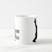 Funny Bigfoot-Ich glaube an mich selbst Kaffeetasse (Mittel)