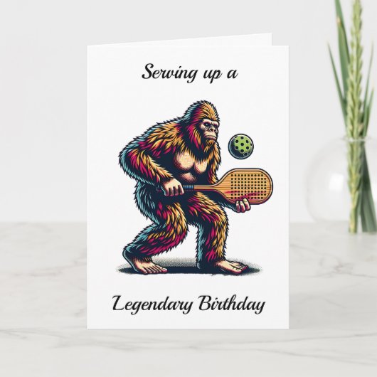 Funny Bigfoot Pickleball Geburtstag Karte (Vorderseite)