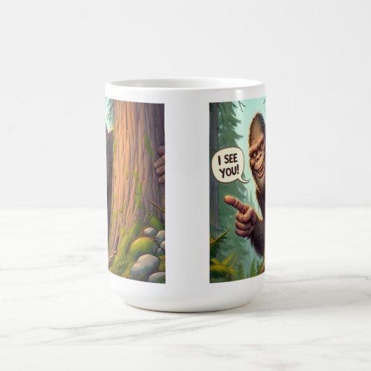 Funny Bigfoot Ping von Behind Tree Kaffeetasse (Mittel)