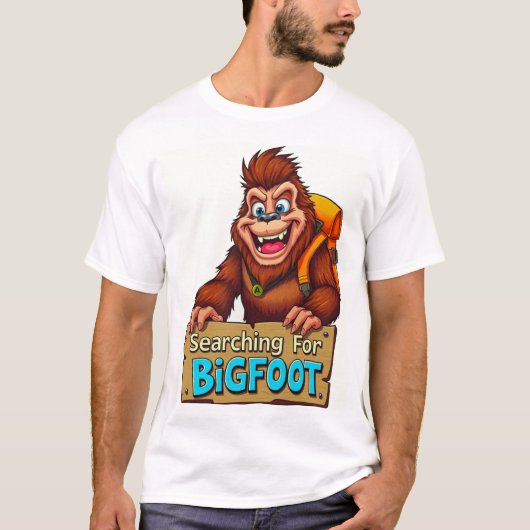 Funny Bigfoot Sasquatch Rucksack im Wald T-Shirt (Vorderseite)