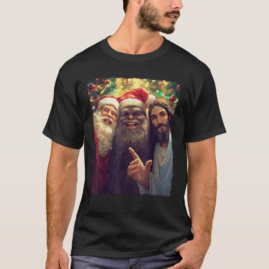 Funny Bigfoot Sasquatch Selfie Santa Jesus Xmas T-Shirt (Vorderseite)