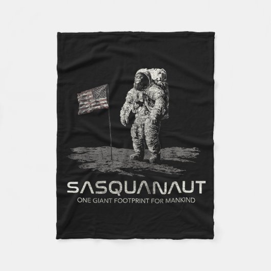 Funny Bigfoot Sasquatch Space Sasquanaut Fleecedecke (Vorderseite)