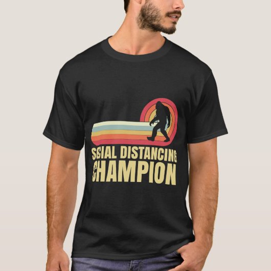 Funny Bigfoot Sozialsieger T-Shirt (Vorderseite)
