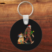 Funny Bigfoot Steals Santa &amp; Xmas Tree - Chris Schlüsselanhänger (Vorderseite)