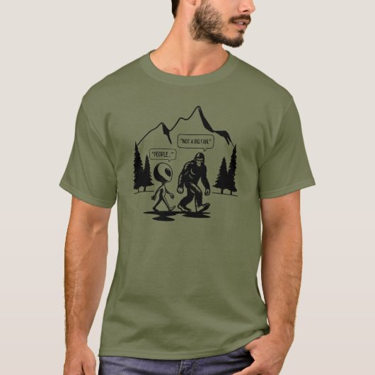 Funny Bigfoot und Alien Anti Social Introvertierte T-Shirt (Vorderseite)