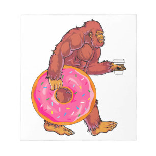 Funny Bigfoot Wandern mit großer Donut und Kaffee Notizblock